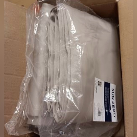 Sun Zero Oslo Home Theater 100% Blackout Rod Pocket Curtain Panel Set of 2 - Picture 7 of 7